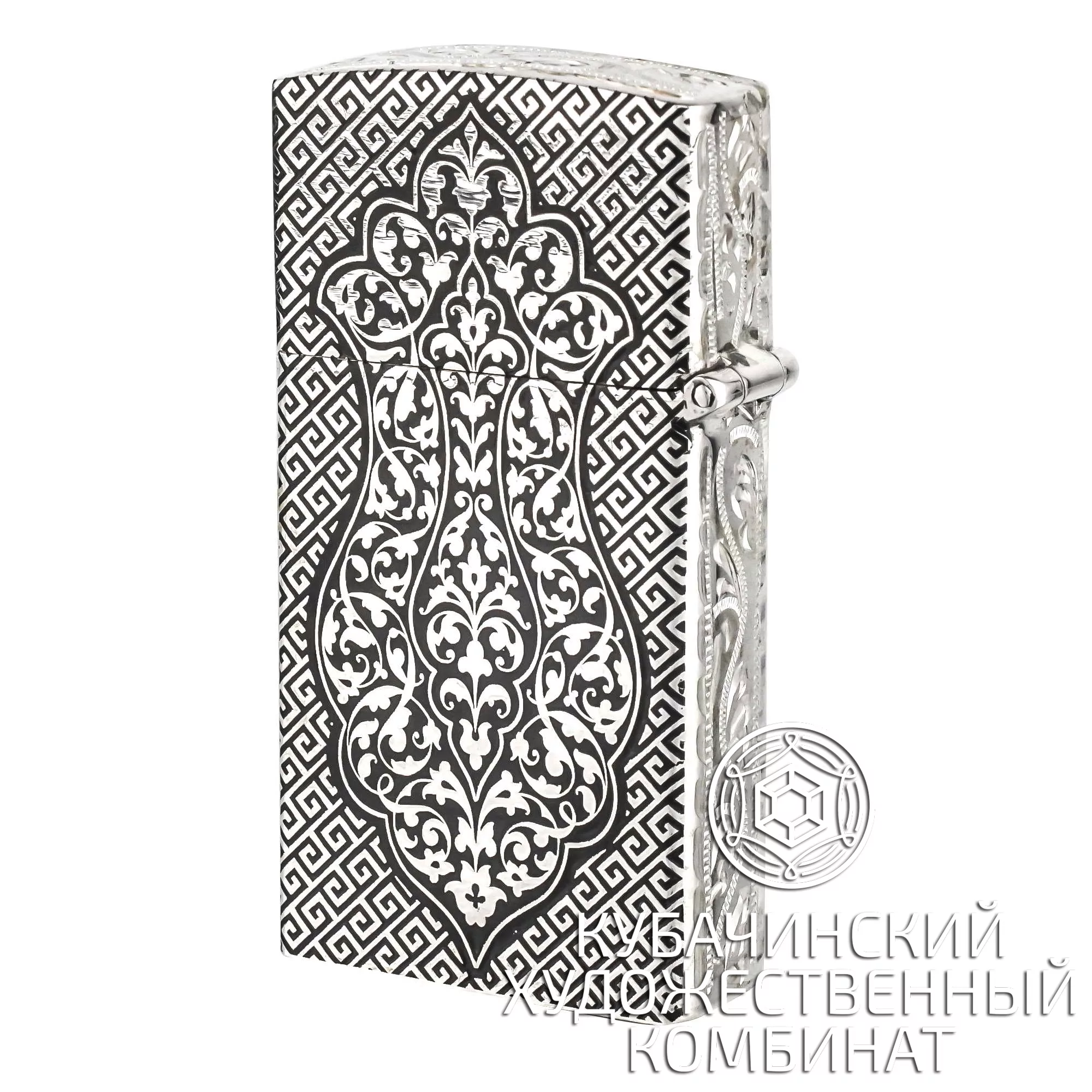 Зажигалка из серебра
