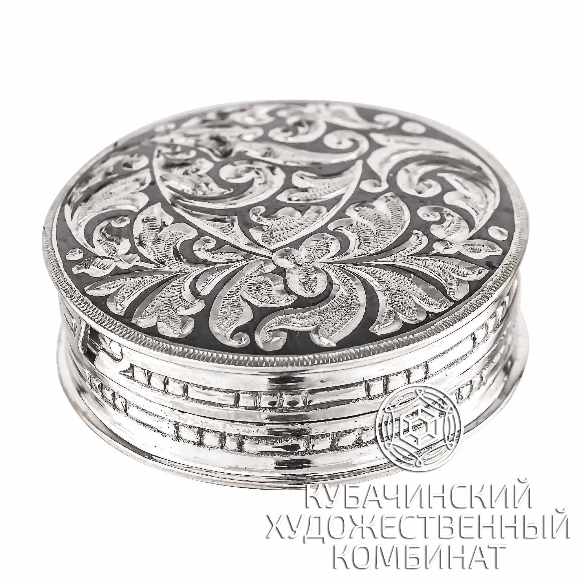 Таблетница из серебра