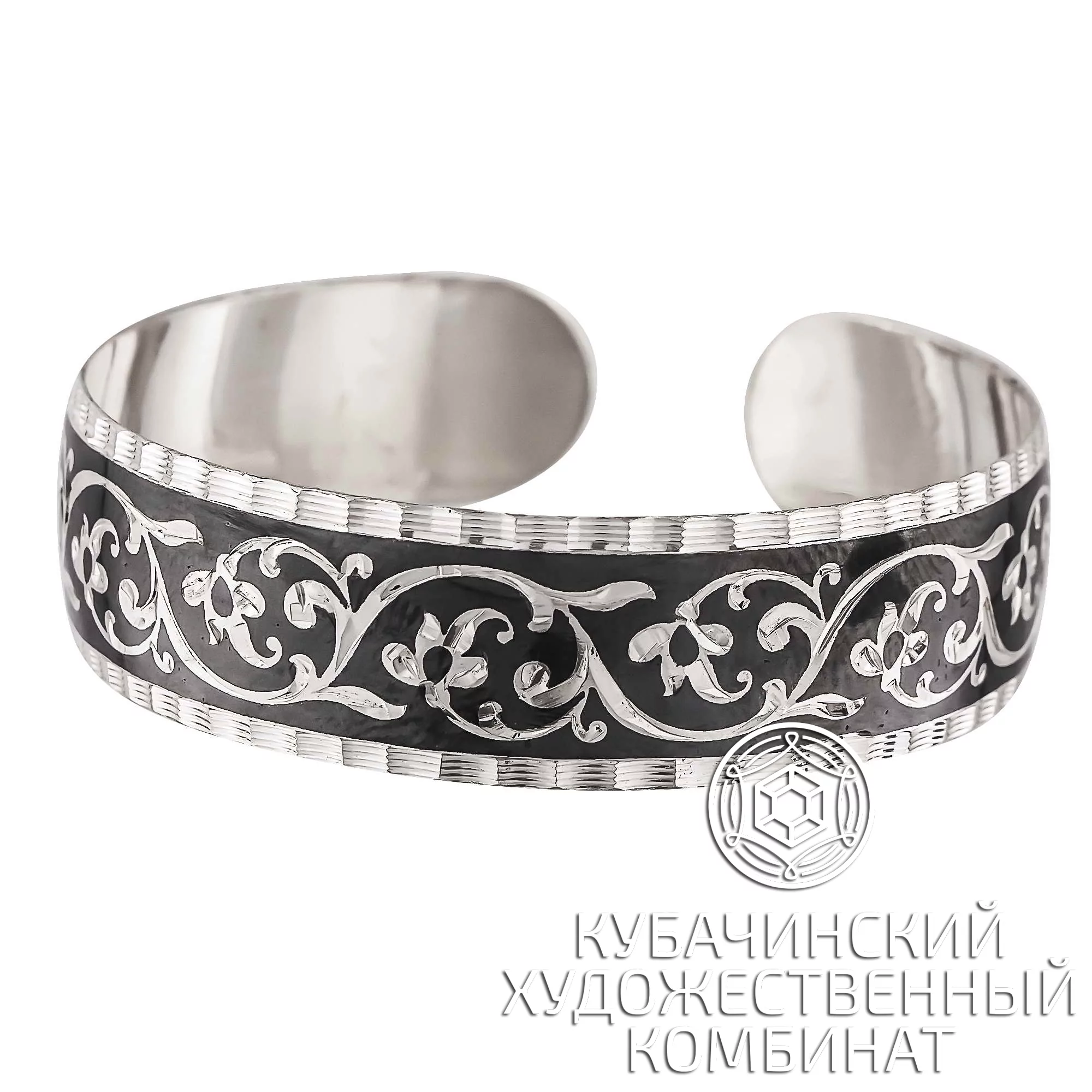 Браслет из серебра