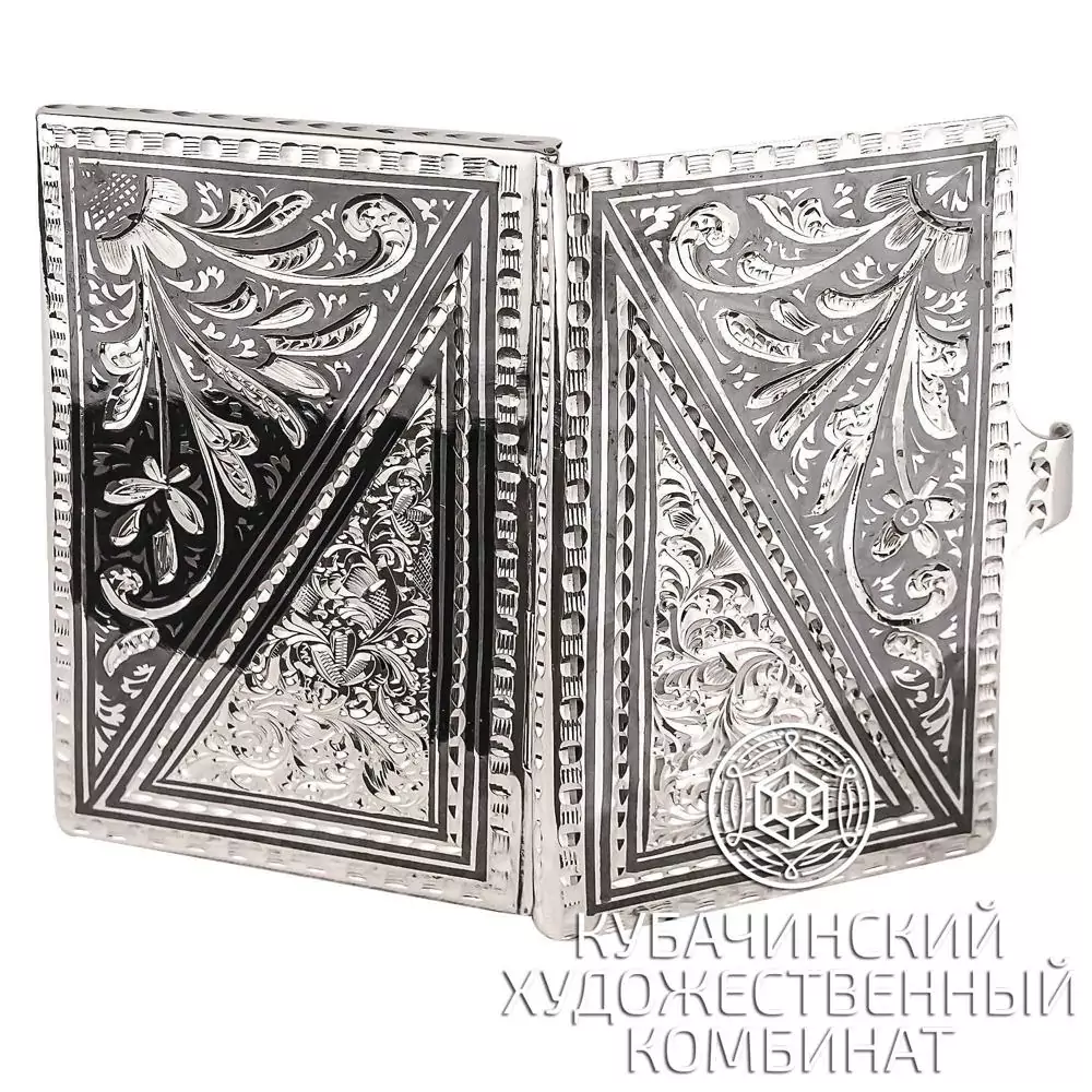 Визитница из серебра