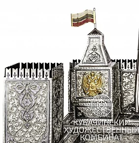Настольный набор "Кремль" с золотыми вставками и бриллиантами
