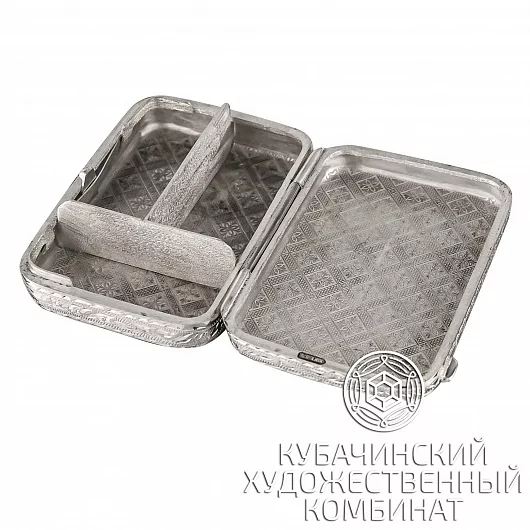 Таблетница из серебра