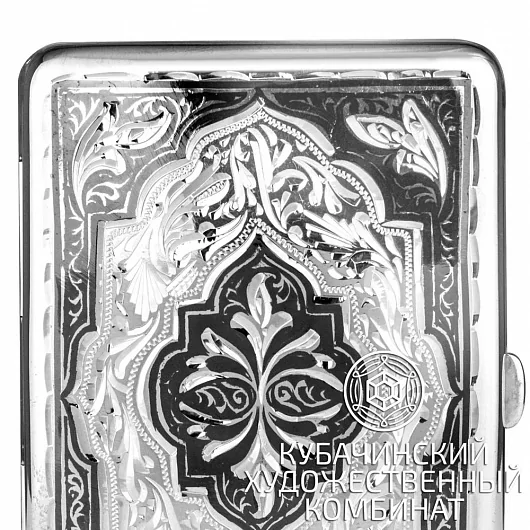 Портсигар с рисунком из серебра