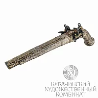 Кремневый пистолет из серебра