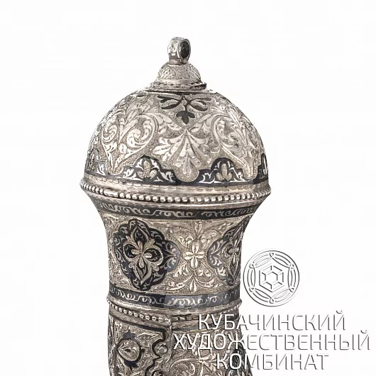 Кремневый пистолет из серебра