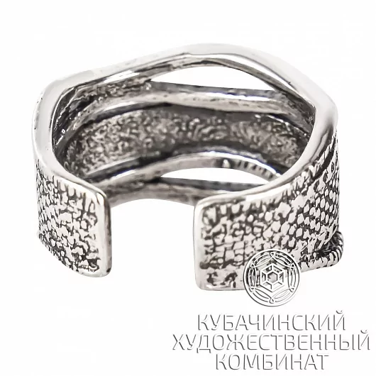 Кольцо из серебра 925 пробы