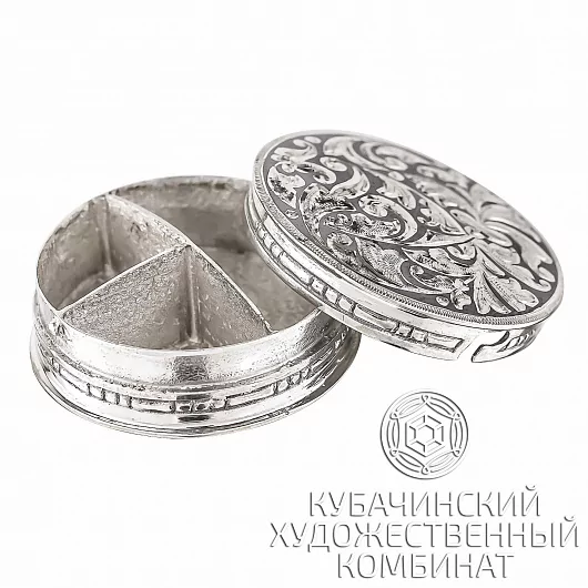 Таблетница из серебра