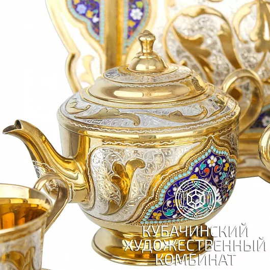 Чайный сервиз "Золотце" из серебра с эмалевыми вставками